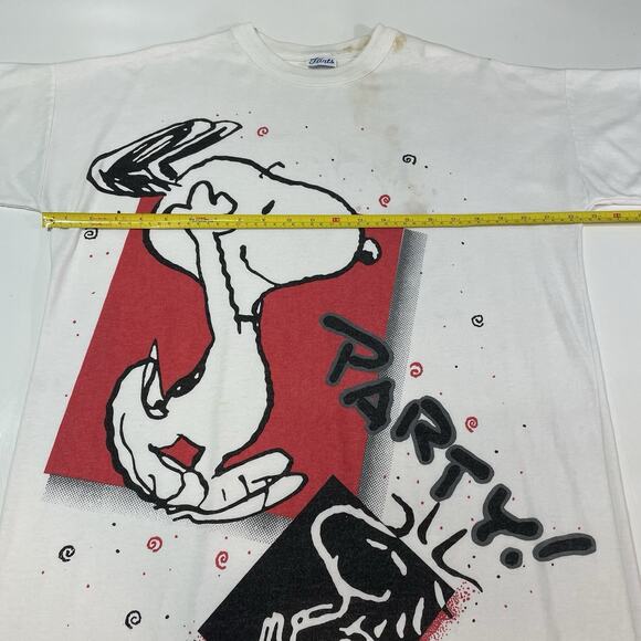 VTG 1985 Flirts Snoopy Woodstock PARTY Single Stitch Stains Oversized T-Shirt XL - Picture 4 of 8